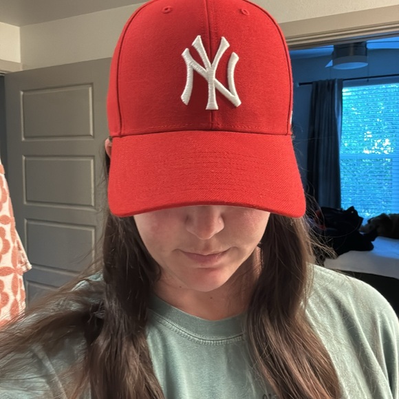 Red NY Logo Baseball Cap - Picture 8 of 8